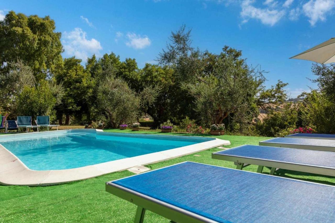 La Meriggia Agriturismo- Ampio Appartamento Con Terrazza Esclusiva Ancona Exteriör bild